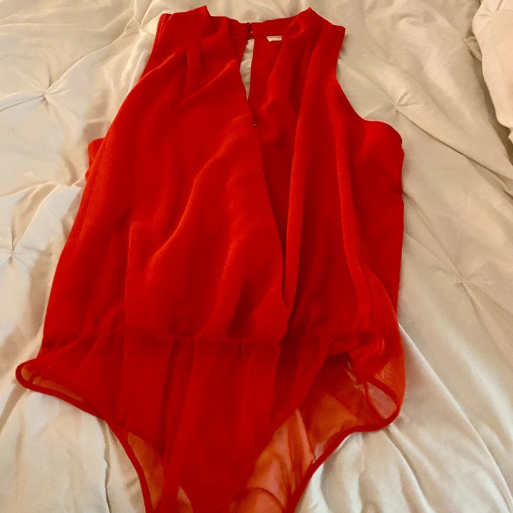 New Without Tags Perfect Sleeveless Wrap Bodysuit Size Large